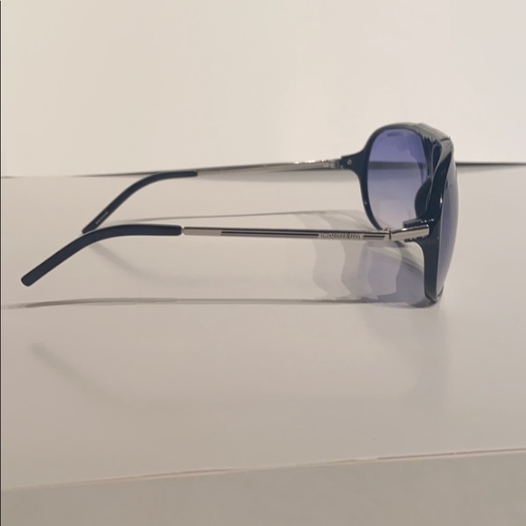 Carrera Sunglasses - Picture 5 of 6